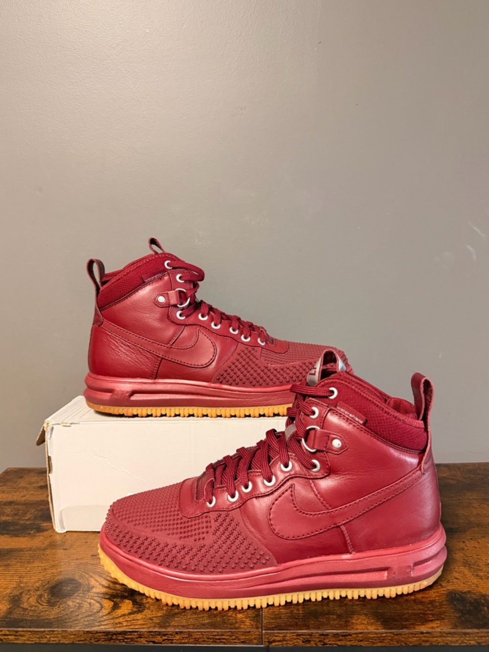 Nike Air Force 1 “07” Athletic Boots